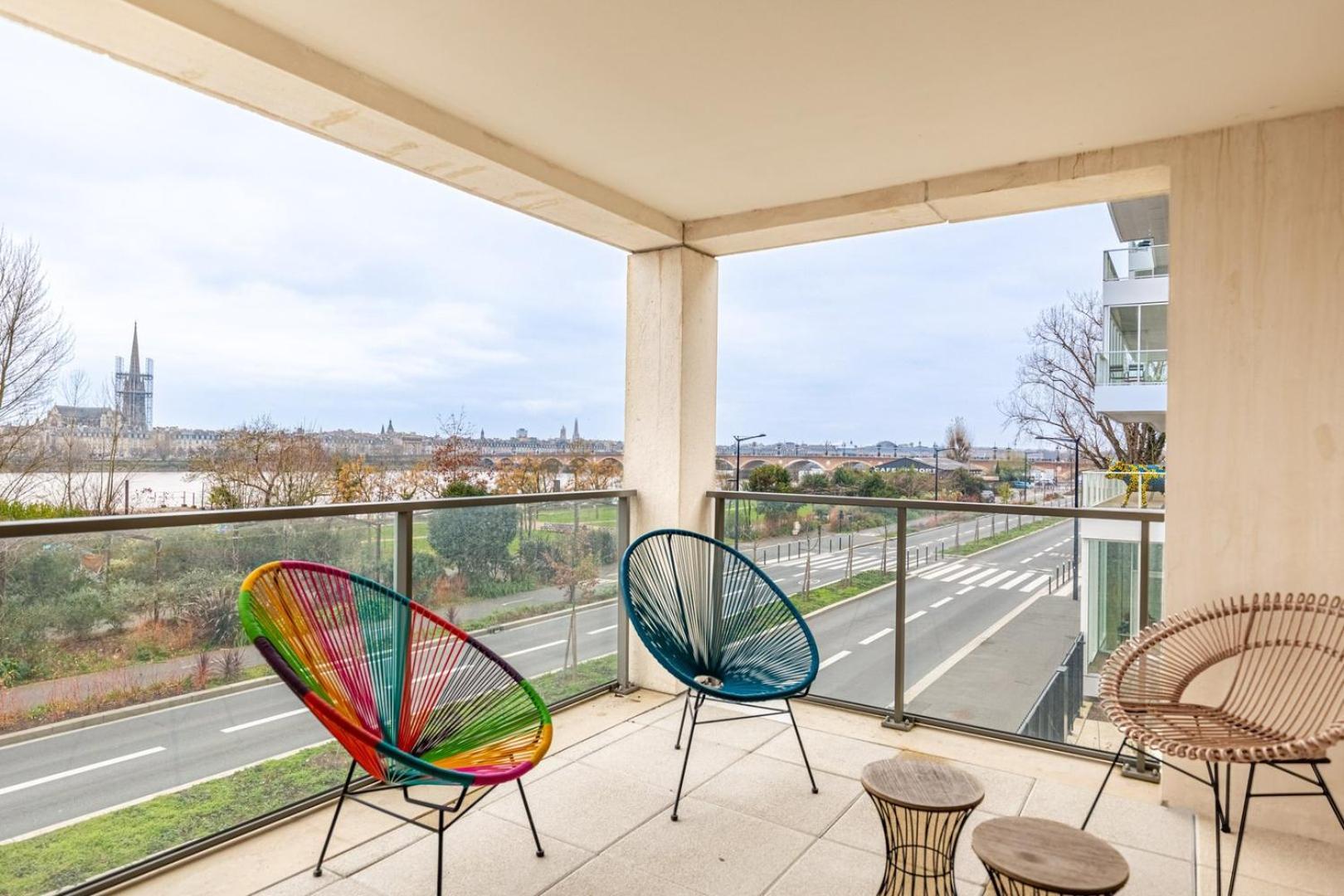 Guestready - Peaceful Escape In La Bastide Leilighet Bordeaux Eksteriør bilde